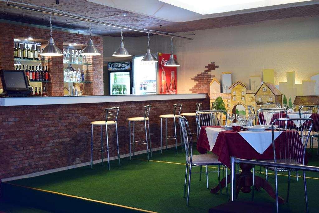 Agat Hotel Minsk Restaurant foto